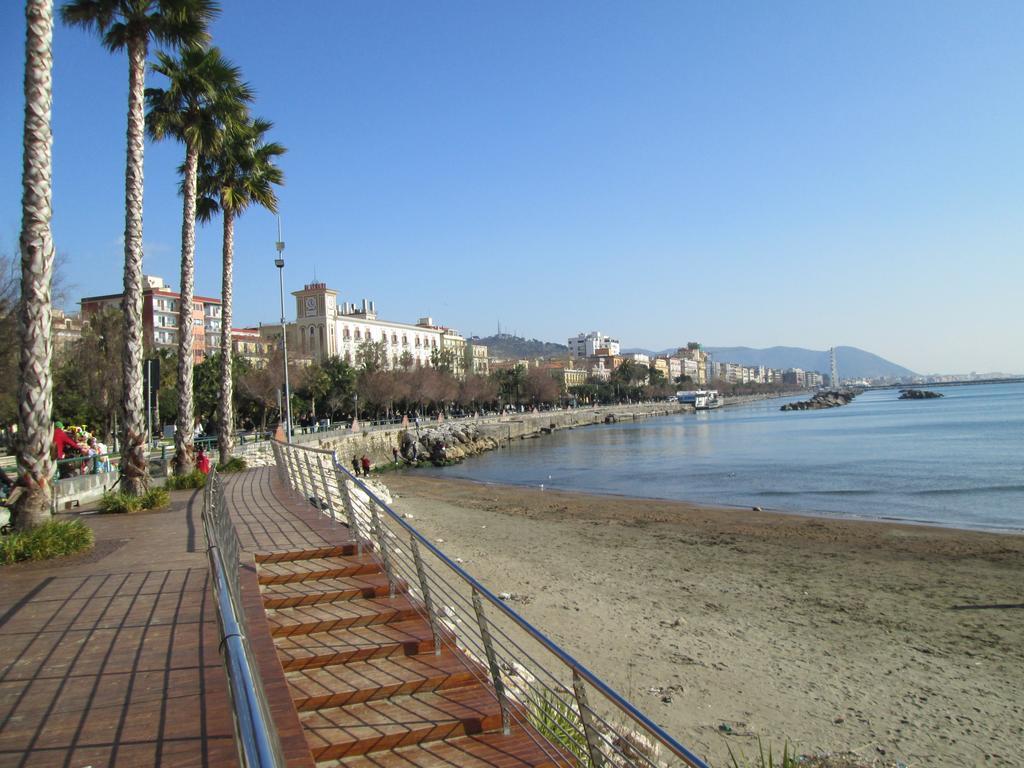 Blu Mare Daire Salerno Dış mekan fotoğraf